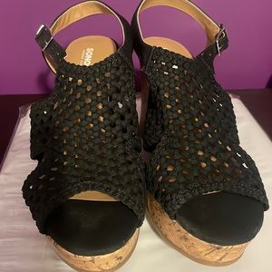 Somonas open toe wedges never worn !